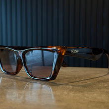 Load image into Gallery viewer, DoJAH Cat Sunnies
