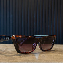 Load image into Gallery viewer, DoJAH Cat Sunnies
